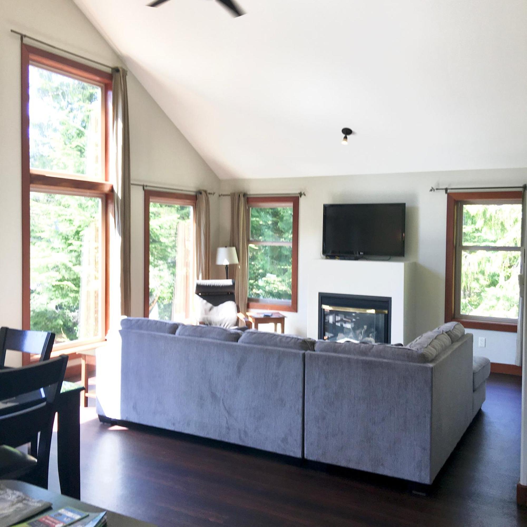 Cobble Wood And Bird Sanctuary Guest Houses Tofino Exterior foto